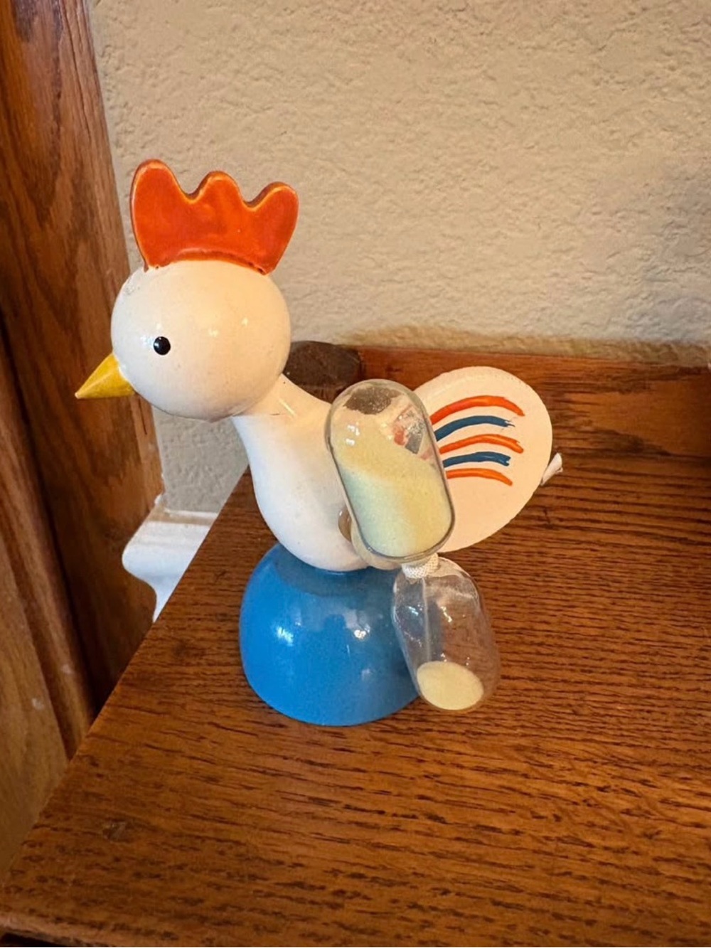 Vintage Wooden White and Blue Rooster Sand/Egg Timer Home Accent